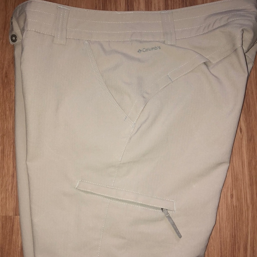 🥳 5/$25🥳Columbia Capri pants NWOT - Picture 6 of 7